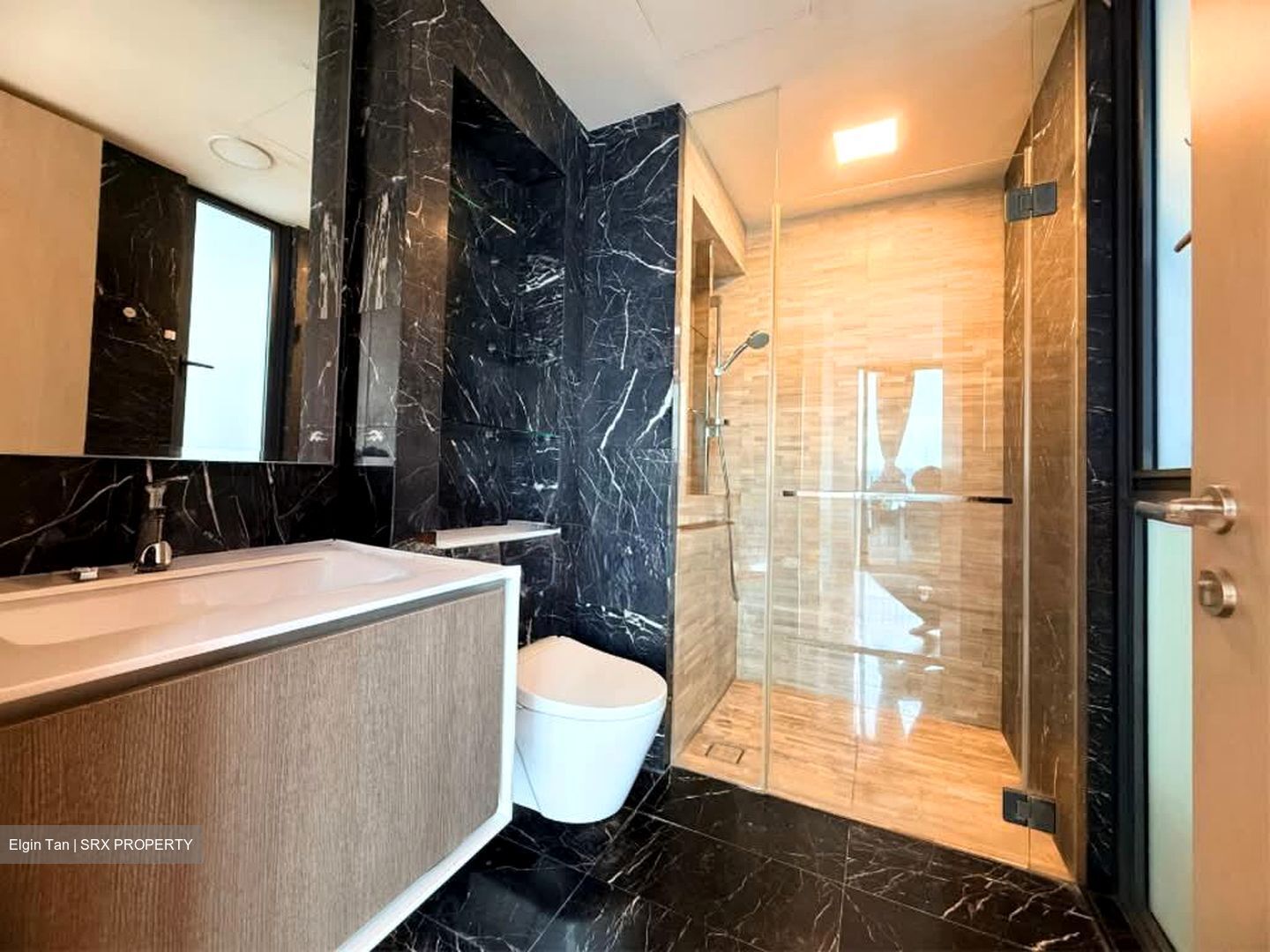 J Gateway (D22), Condominium #596560771